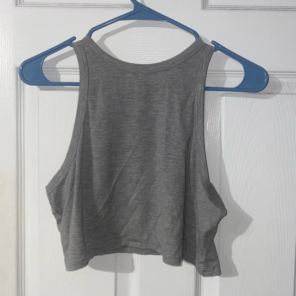Basic Cropped Racerback Tank